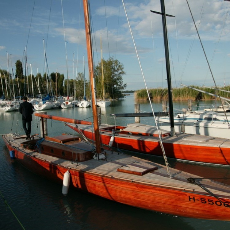 Kereked Sailing Club #200