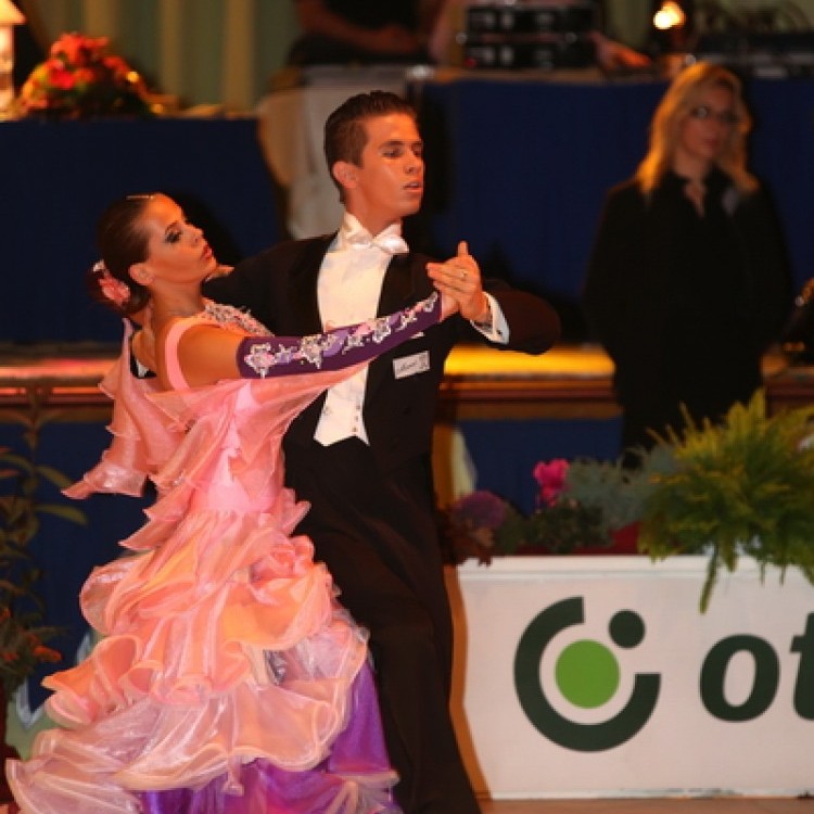 ISIS Dance 2013 #2980