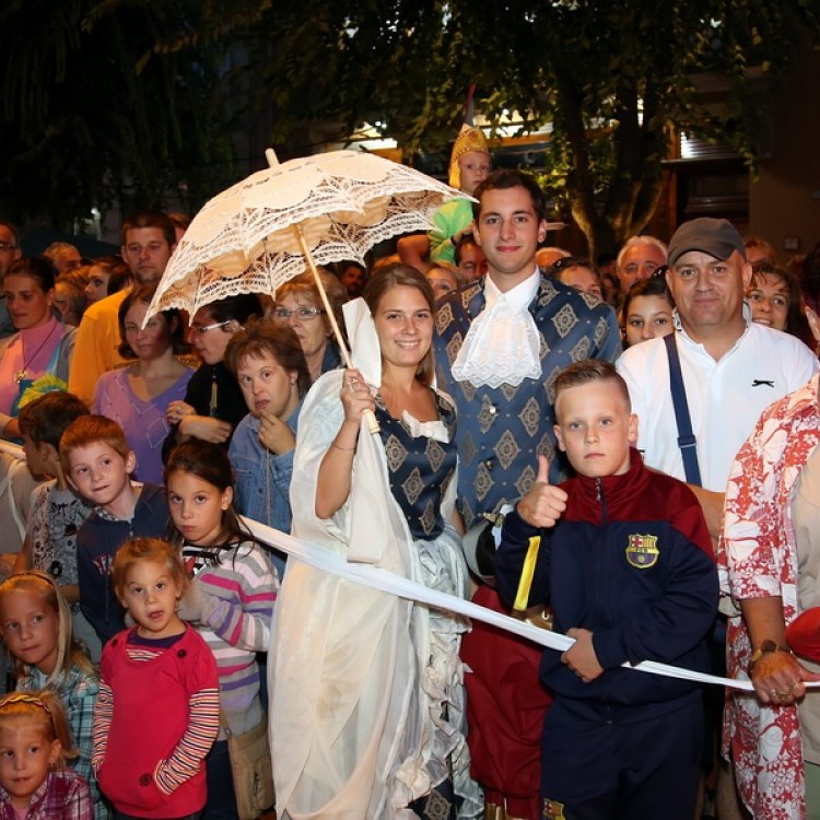 SAVARIA KARNEVAL #4368